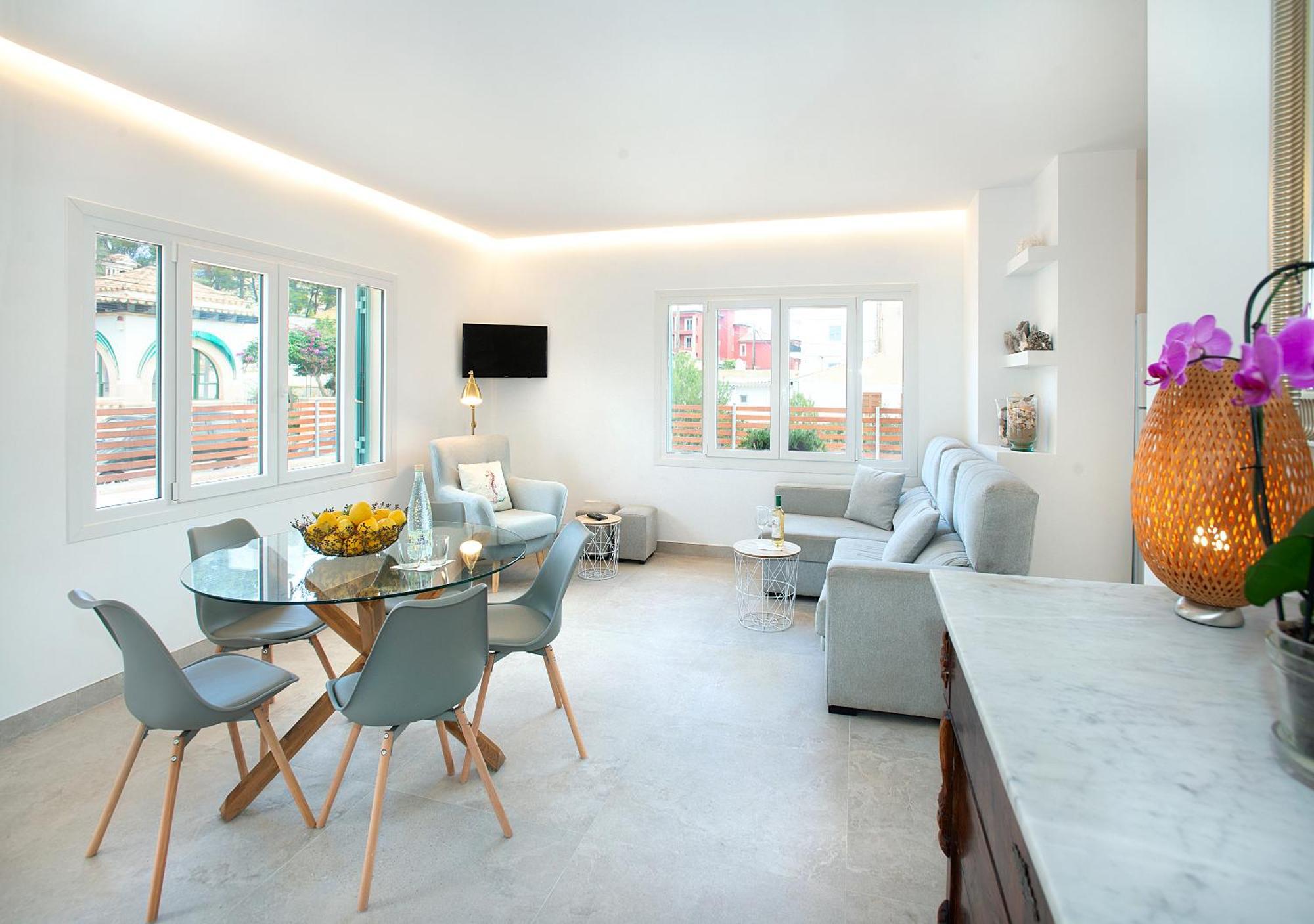 Owl Booking Villa Beach House Magdalena - 5 Min Walk To The Beach Cala de Sant Vicenc Exterior foto